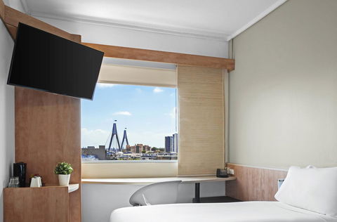 Ibis Sydney Darling Harbour - Darwin Holiday 1