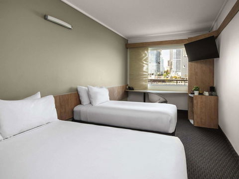 Ibis Sydney Darling Harbour - Darwin Holiday 42
