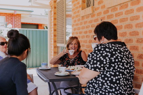 Central Wagga Self Catering Apartment - Darwin Holiday 14