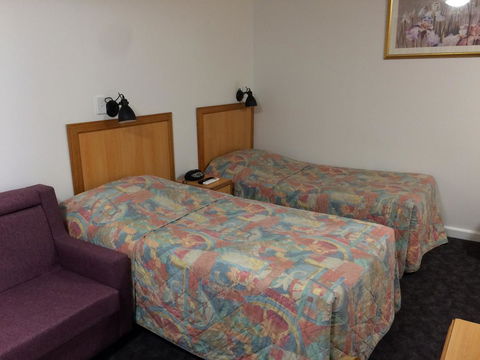 Edgecliff Lodge Motel - Darwin Holiday 17