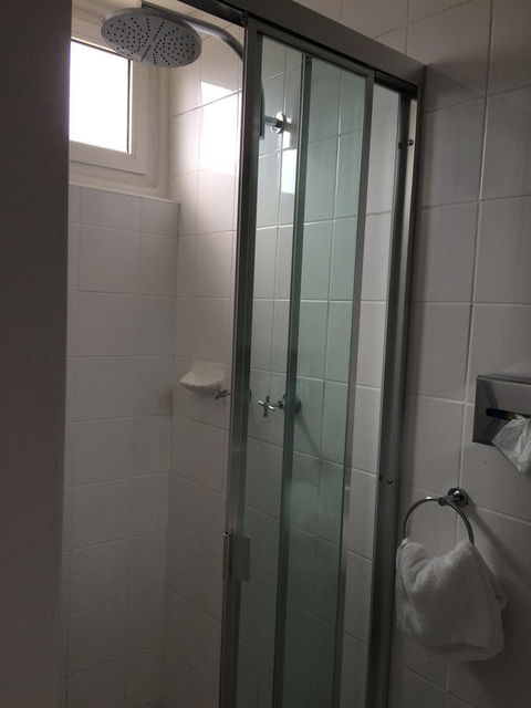 Edgecliff Lodge Motel - Darwin Holiday 13