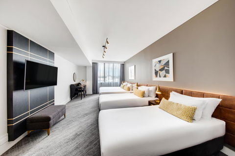Vibe Hotel Sydney - Darwin Holiday 18