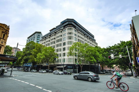 Vibe Hotel Sydney - Darwin Holiday 13