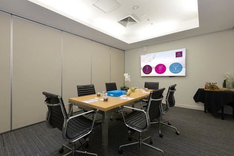 Sage Hotel Wollongong - Darwin Holiday 35