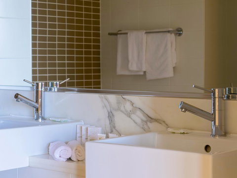 Sage Hotel Wollongong - Darwin Holiday 1