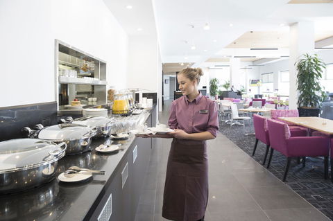 Mercure Newcastle Airport - Darwin Holiday 12