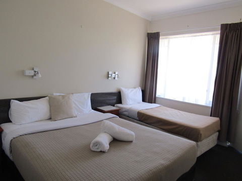 Allonville Gardens Motel - Darwin Holiday 13