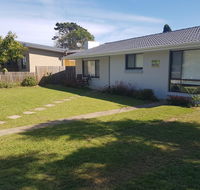 Golden Hill Cottage - Darwin Holiday