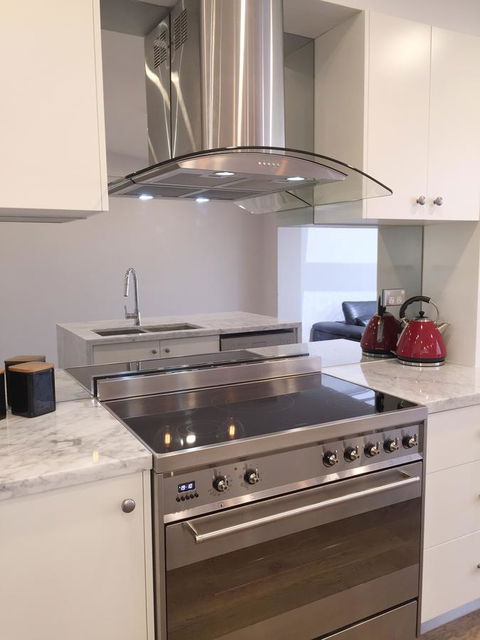 Luxury House In Bondi Junction - Darwin Holiday 4