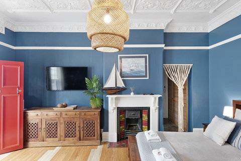 Designer Studios Manly - Darwin Holiday 7