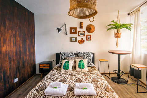 Designer Studios Manly - Darwin Holiday 24