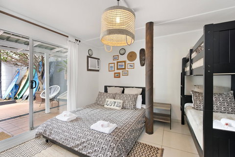 Designer Studios Manly - Darwin Holiday 39