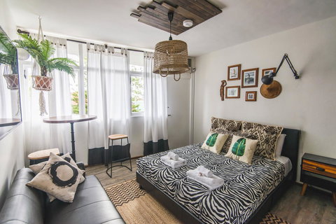 Designer Studios Manly - Darwin Holiday 27