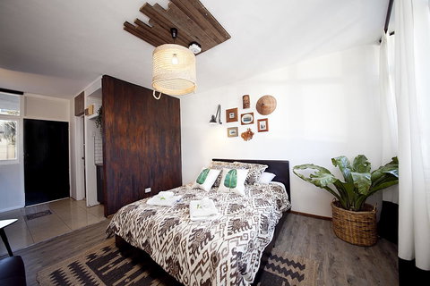 Designer Studios Manly - Darwin Holiday 26