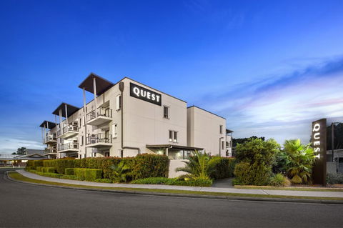 Quest Singleton - Darwin Holiday 7