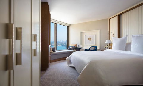 Four Seasons Hotel Sydney - Darwin Holiday 4
