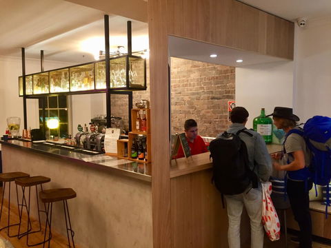 Mad Monkey Hostel Coogee Beach - Darwin Holiday 8