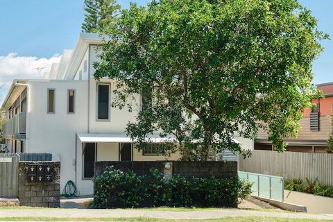 Hastings By The Sea - Darwin Holiday 14