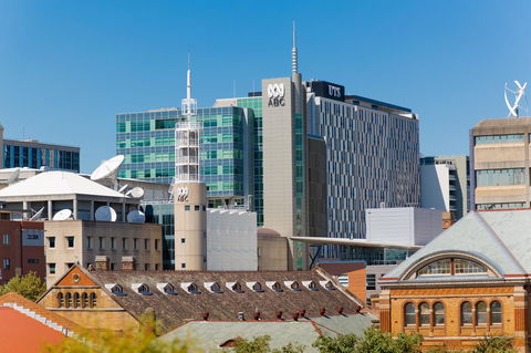 Metro Aspire Hotel Sydney - Darwin Holiday 40