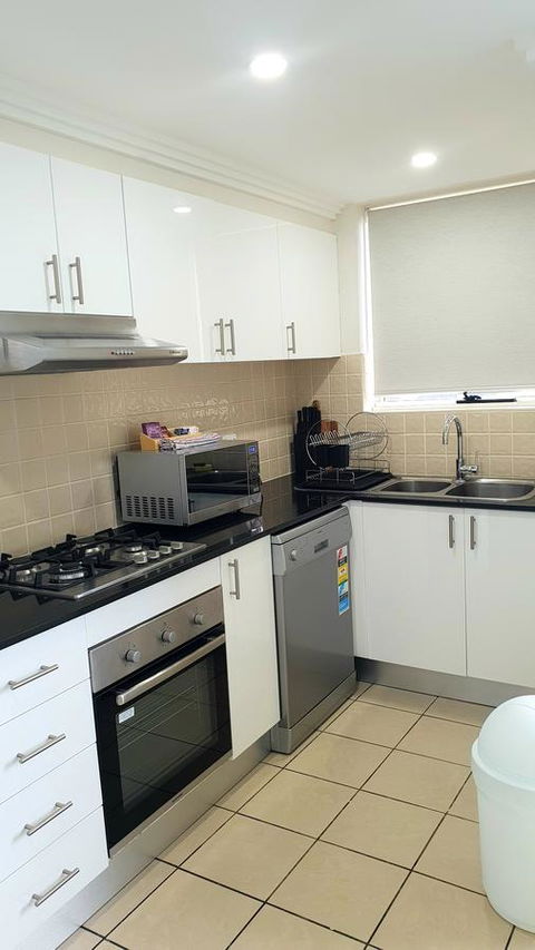 Liv Apartments Haymarket - Darwin Holiday 16
