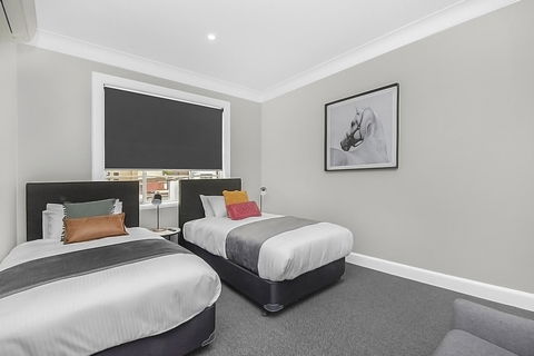 Horse And Jockey Hotel Homebush - Darwin Holiday 4