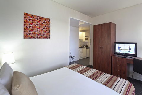 Macleay Hotel - Darwin Holiday 10
