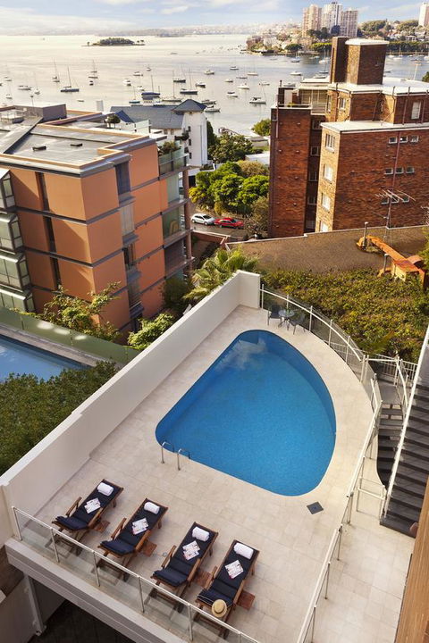 Macleay Hotel - Darwin Holiday 24