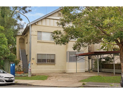 Huge Garden Apartment In The Heart Of Bondi Beach - Darwin Holiday 32