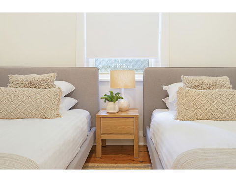 Huge Garden Apartment In The Heart Of Bondi Beach - Darwin Holiday 10