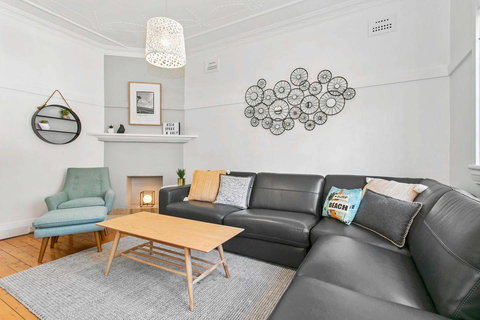 Seaspray - Manly Beach Apartment Close To The Sand - Darwin Holiday 0