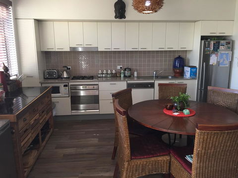 Grandview Apartments - Darwin Holiday 13