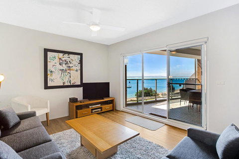 Victoria Parade, Kiah, Unit 10, 53 - Darwin Holiday 1