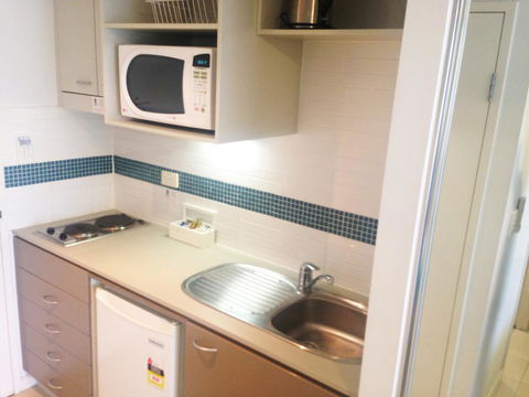 BASE Holidays - Ettalong Beach Premium Apartments - Darwin Holiday 25