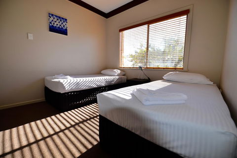 City Centre Apartments - Darwin Holiday 7