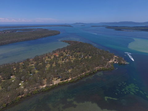Lani\'s Holiday Island - Darwin Holiday 0