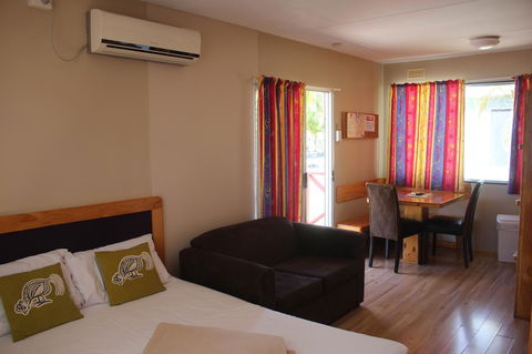 Lani\'s Holiday Island - Darwin Holiday 15