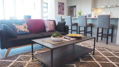 SkyGarden Sydney Olympic Park 3 & 4 Bedroom City View - Darwin Holiday 9