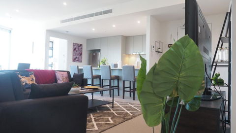 SkyGarden Sydney Olympic Park 3 & 4 Bedroom City View - Darwin Holiday 10