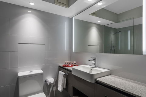 Novotel Sydney City Centre - Darwin Holiday 15