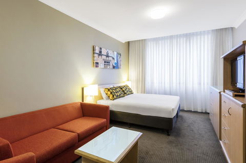 Novotel Sydney City Centre - Darwin Holiday 5