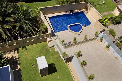 Sandy Cove Apartments - Darwin Holiday 14
