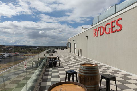 Rydges Mount Panorama Bathurst - Darwin Holiday 14