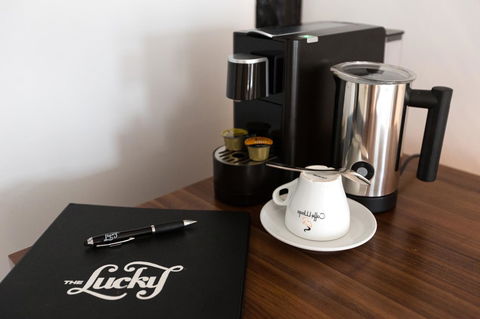 The Lucky Hotel - Darwin Holiday 9