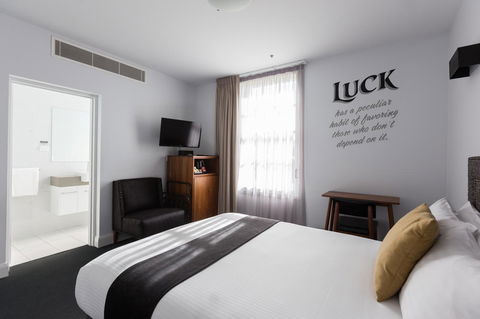 The Lucky Hotel - Darwin Holiday 3