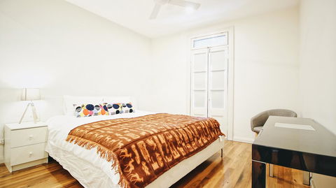 Cozy 5 Bed House In Sydney - Darwin Holiday 26