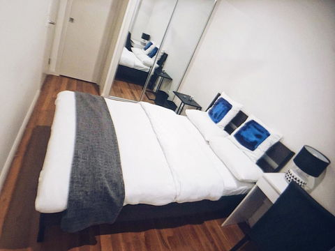 Cozy 5 Bed House In Sydney - Darwin Holiday 27