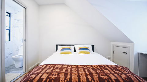 Cozy 5 Bed House In Sydney - Darwin Holiday 17