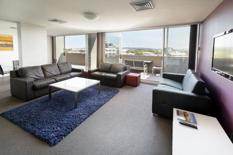 Honeysuckle Executive Apartments - Darwin Holiday 40
