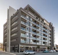 Honeysuckle Executive Apartments - Darwin Holiday