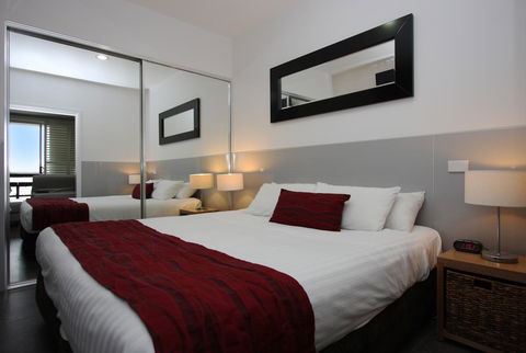 Honeysuckle Executive Apartments - Darwin Holiday 1